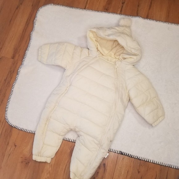 Baby Girl 9M Puffer Snow Suit Warm Bodysuit w/ Mittens Booties Minimalist Cream - Picture 9 of 9